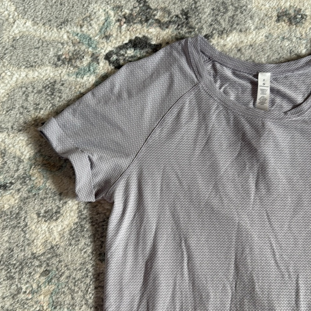 Lululemon Tie Back Tee - Picture 2 of 9